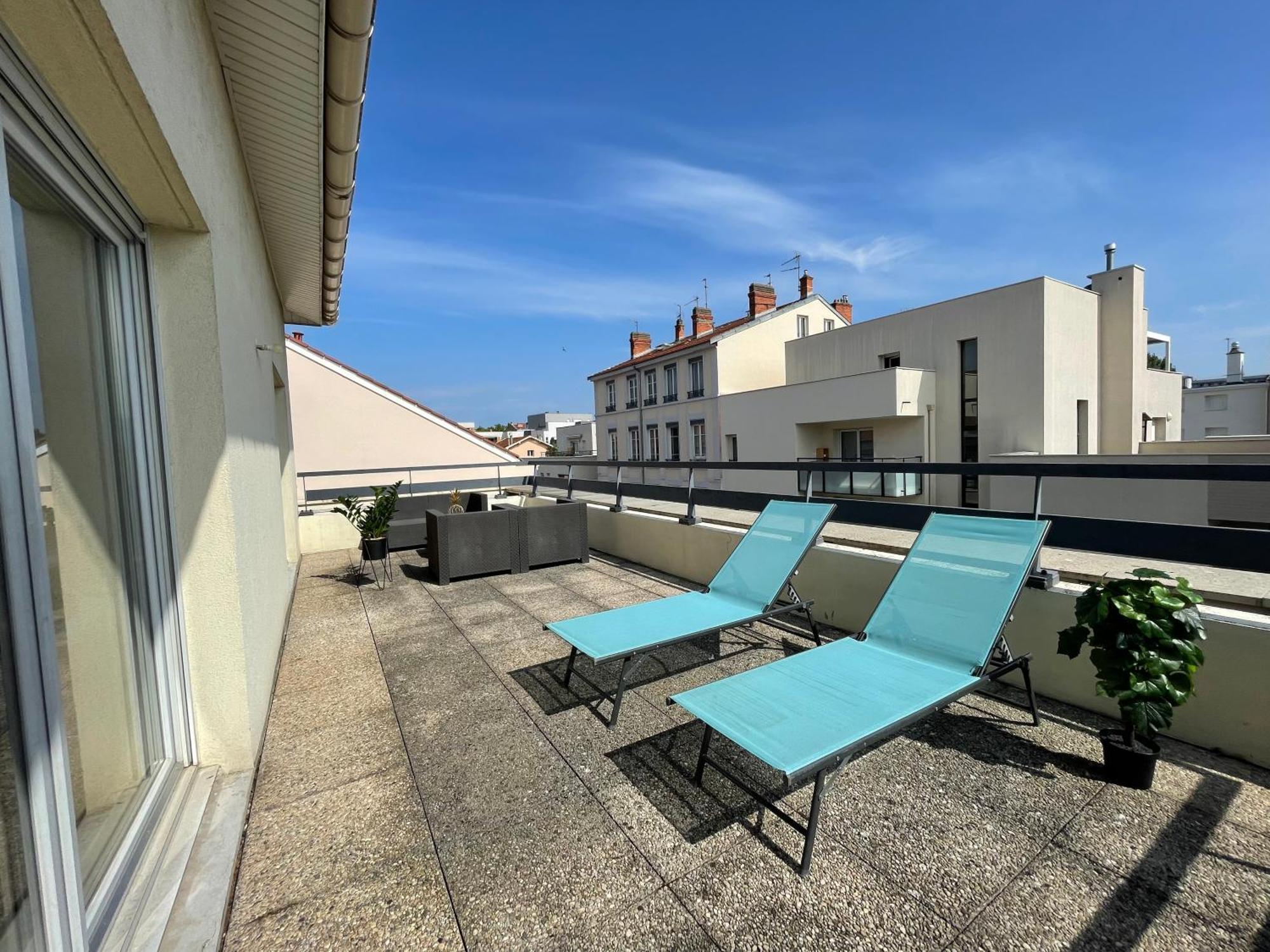Bngo I Immense Rooftop Lyon I 2 Chambres, 4 Places Parkings, 2 Immenses Terrasses, 8 Personnes Esterno foto