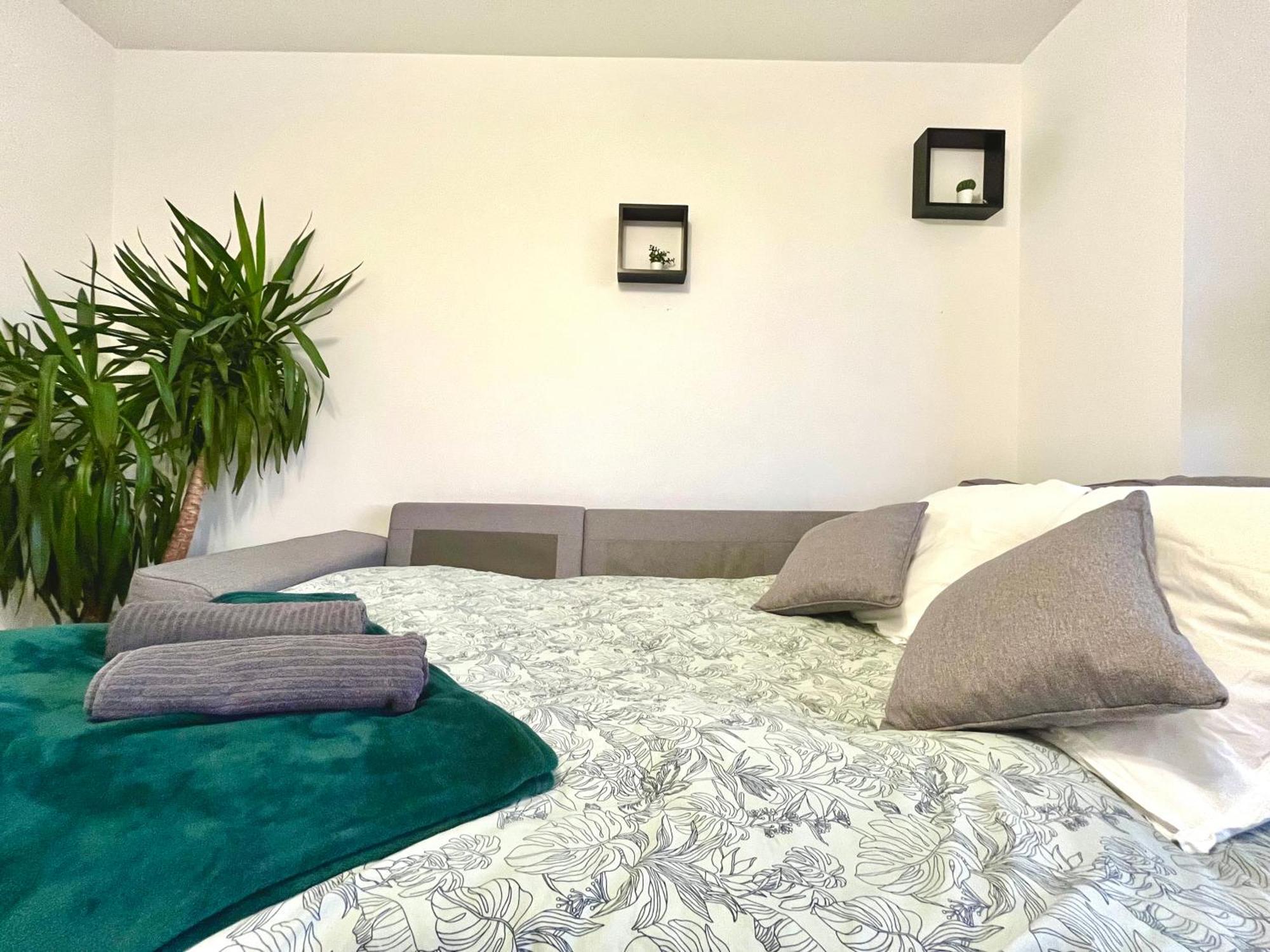 Bngo I Immense Rooftop Lyon I 2 Chambres, 4 Places Parkings, 2 Immenses Terrasses, 8 Personnes Esterno foto
