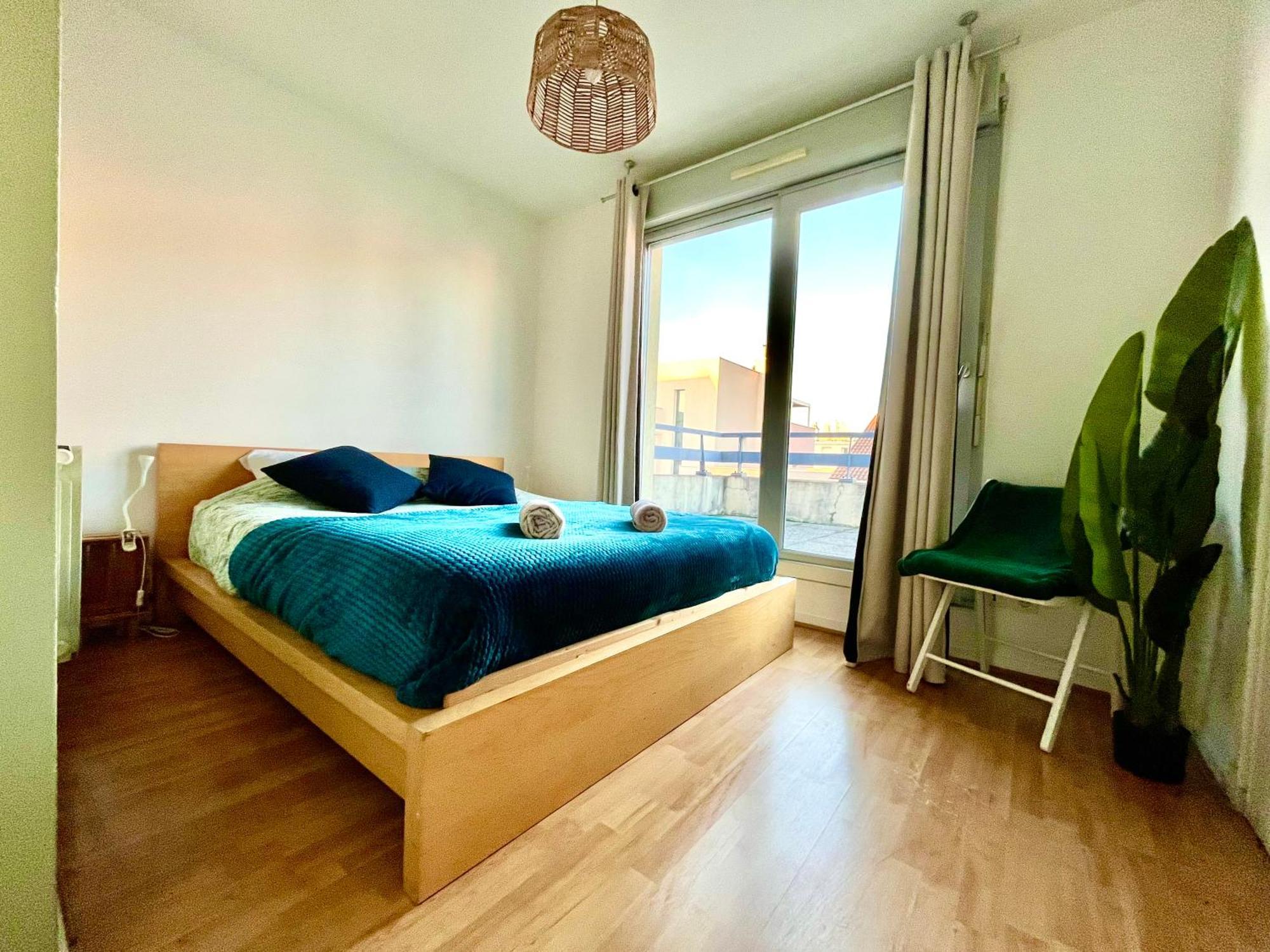 Bngo I Immense Rooftop Lyon I 2 Chambres, 4 Places Parkings, 2 Immenses Terrasses, 8 Personnes Esterno foto