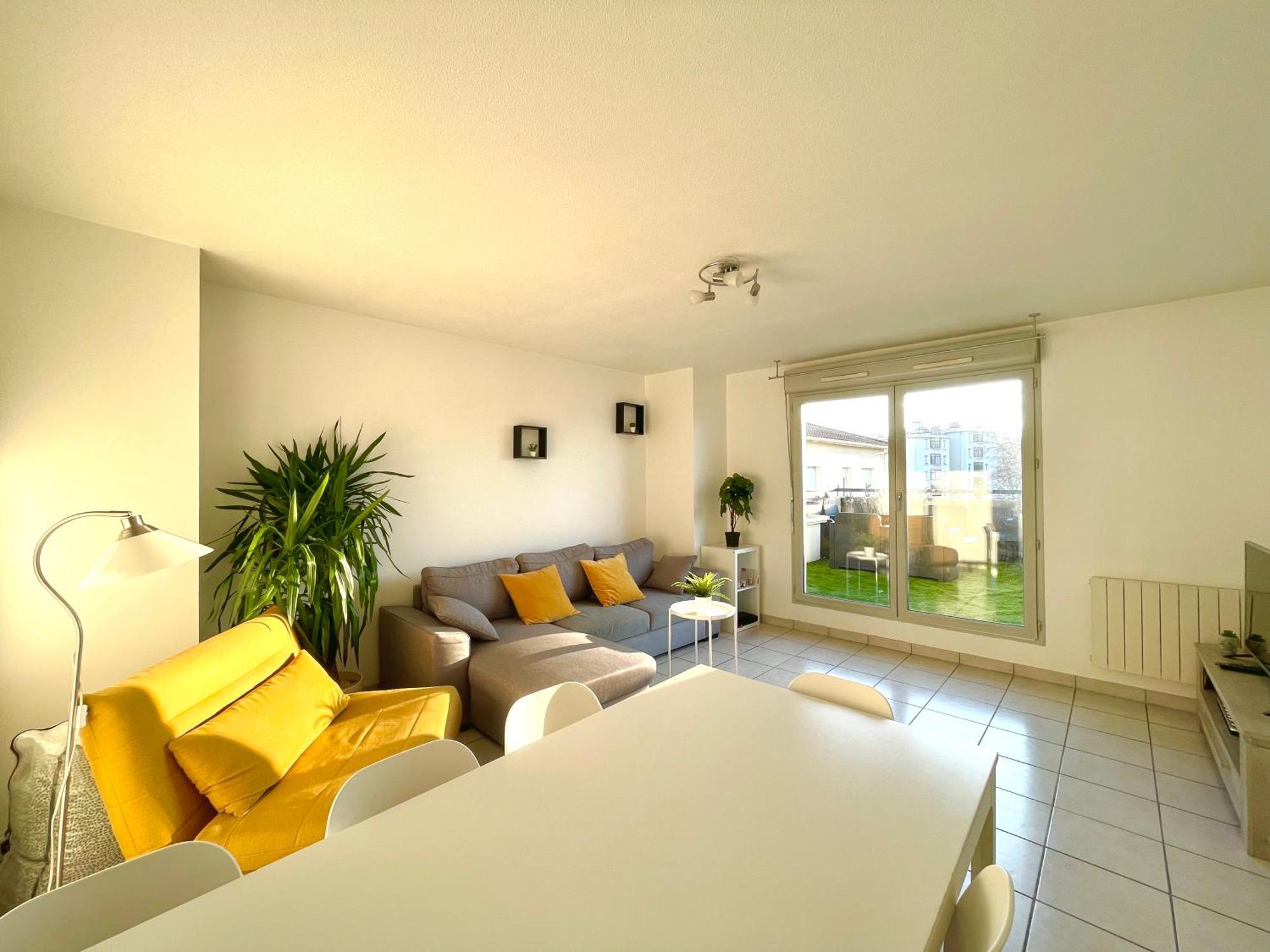 Bngo I Immense Rooftop Lyon I 2 Chambres, 4 Places Parkings, 2 Immenses Terrasses, 8 Personnes Esterno foto