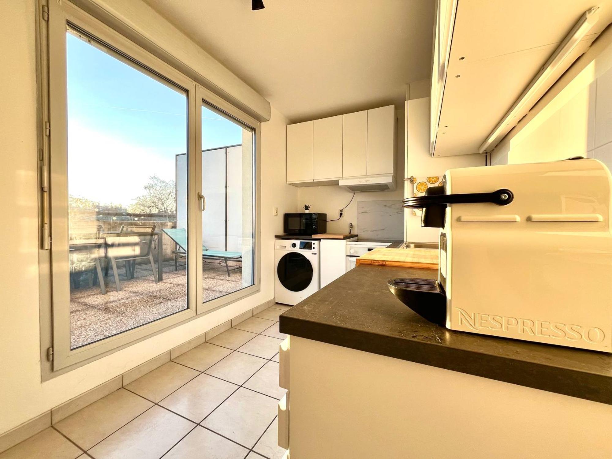 Bngo I Immense Rooftop Lyon I 2 Chambres, 4 Places Parkings, 2 Immenses Terrasses, 8 Personnes Esterno foto