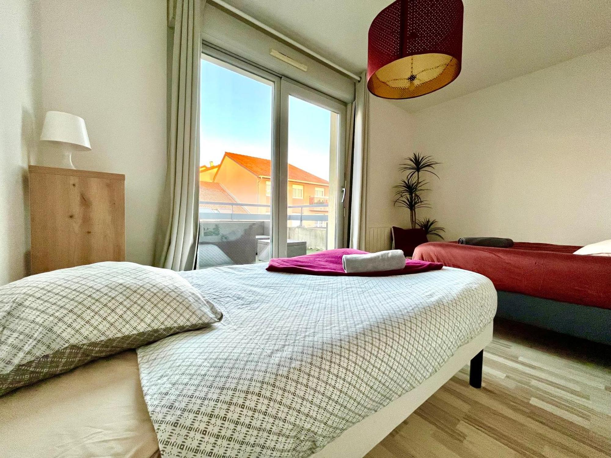 Bngo I Immense Rooftop Lyon I 2 Chambres, 4 Places Parkings, 2 Immenses Terrasses, 8 Personnes Esterno foto